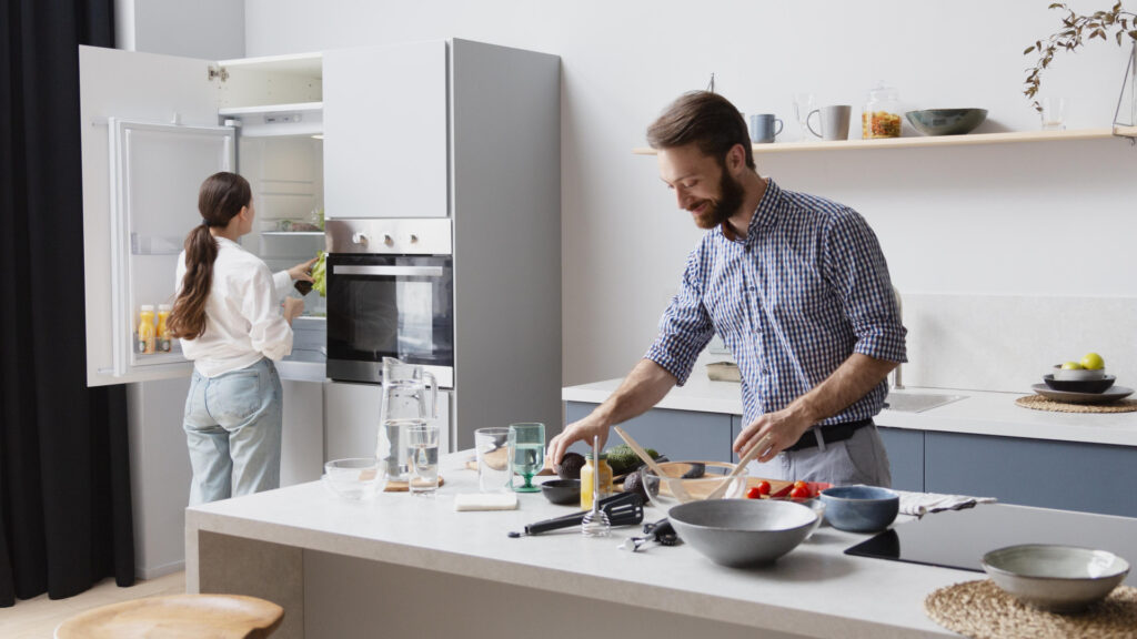 Cuisiner malin : four, plaques, airfryer... qui consomme quoi et comment payer moins ?